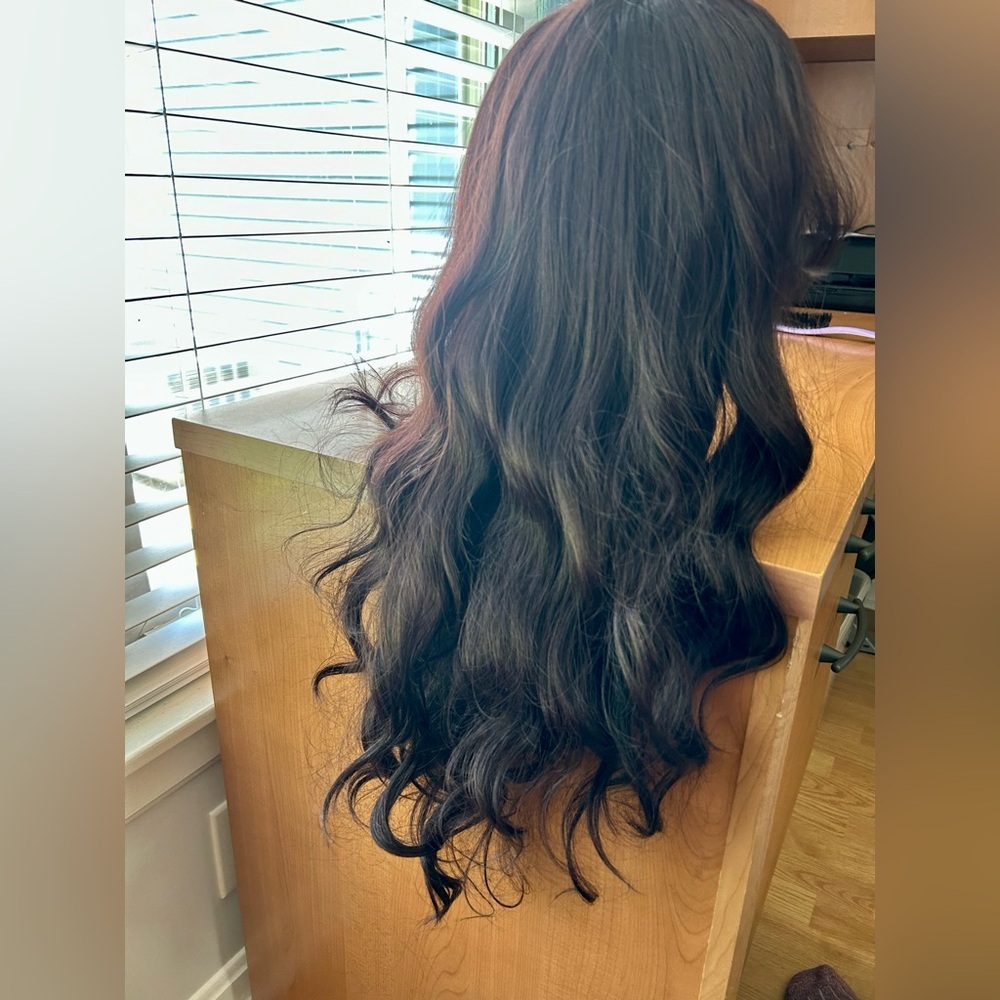 Elegant Black Wavy Hair Wig - Picture 7 of 9